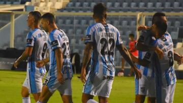 Seguí el Atlético Tucumán vs Vélez, hoy en vivo y en directo online, partido de la novena fecha de la Copa de la Liga Profesional, a través de AS.com.