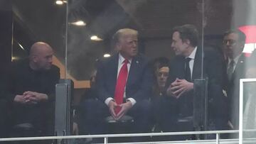 Así fue el momento del reencuentro entre Donald Trump y Elon Musk en el Memorial de Charlie Kirk