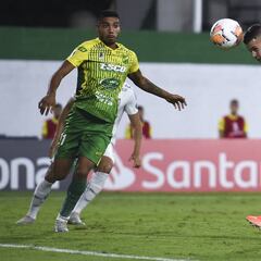 Amargo debut para Crespo