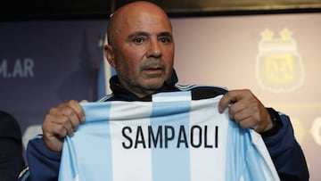 Sampaoli: "Con este equipo de trabajo ya hicimos una gran labor en Chile"