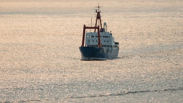 US and Canadian agencies open investigations into “catastrophic implosion” of Titan submersible as crews try to recover debris. Follow the latest updates.