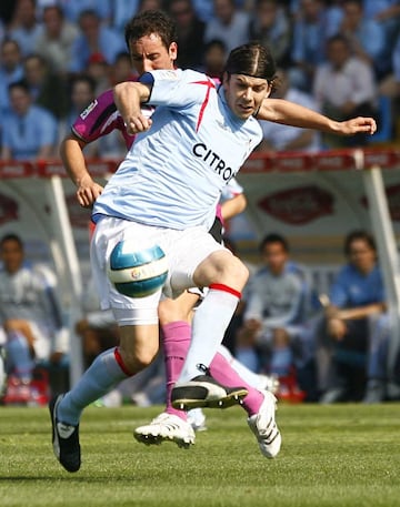 Jugó en el Real Madrid la temporada 2005-06 y en el Celta la temporada 2006-07.