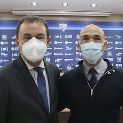 “Si Adrián López está en buen estado y mejora lo que hay, le podremos fichar”