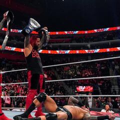 The Usos insisten en su plan