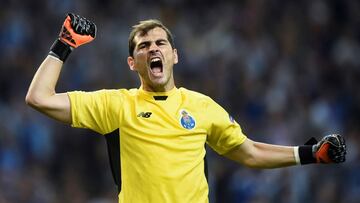 Iker Casillas durante un partido contra el Oporto.