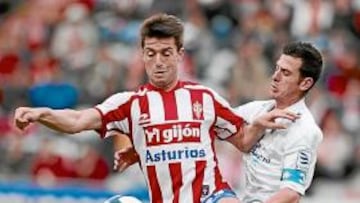 <b>REFLEXIVO. </b>Kike Mateo se mostró contento por jugar, pero serio por la lesión de Carmelo.