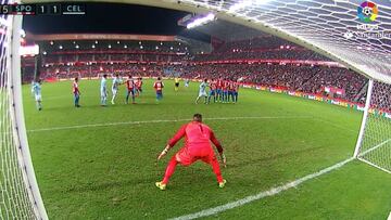 Iago Aspas se disfrazó de Ronaldinho en este libre directo