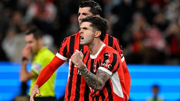 Riyadh (Saudi Arabia), 03/01/2025.- AC Milan's Chrisitan Pulisic (front) celebrates scoring the 1-1 goal during the Supercoppa Italiana semi-final match between Juventus FC and AC Milan, in Riyadh, Saudi Arabia, 03 January 2025. (Arabia Saudita) EFE/EPA/STR