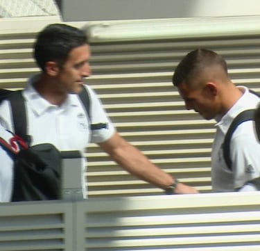Theo sigue de momento: se subi¨® al avi¨®n rumbo a Estados Unidos
