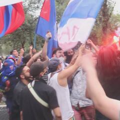 Un video inédito: hinchas de Colo Colo, la U y la UC... ¡cantando juntos!
