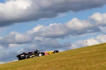 Carlos Sainz con el Renault RS17 saldra en la s谷ptima posici車n.