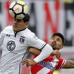 Barroso y Meza, las dos dudas de Tapia para recibir a Everton