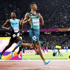 Van Niekerk gana a lo Bolt y perdona su récord del mundo