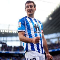 Oyarzabal rompe la mala racha de la Real