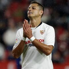 Javier Hernández sigue consejo de su padre cuando falla