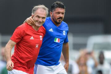 Stephane Chapuisat y Gennaro Gattuso