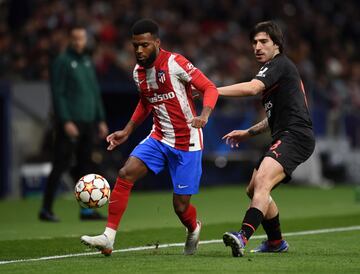 Thomas Lemar y Sandro Tonali.