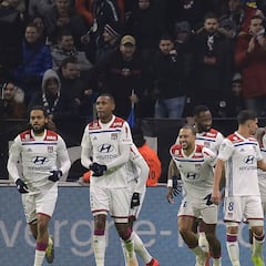 El Lyon provoca la primera derrota del París Saint Germain