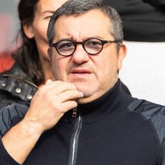 Mino Raiola, hospitalizado