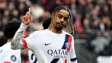 Paris Saint-Germain's French forward #29 Bradley Barcola celebrates a goal during the French L1 football match between Stade Rennais FC and Paris Saint-Germain (PSG) at Roazhon Park Stadium in Rennes, western France on March 8, 2025. (Photo by JEAN-FRANCOIS MONIER / AFP)