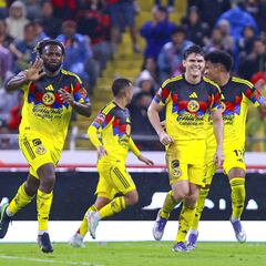 Arbitraje de la Liga MX le tiende una mano al América