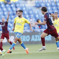 Ramírez anuncia la renovación de Pejiño y descarta a Ibai Gómez