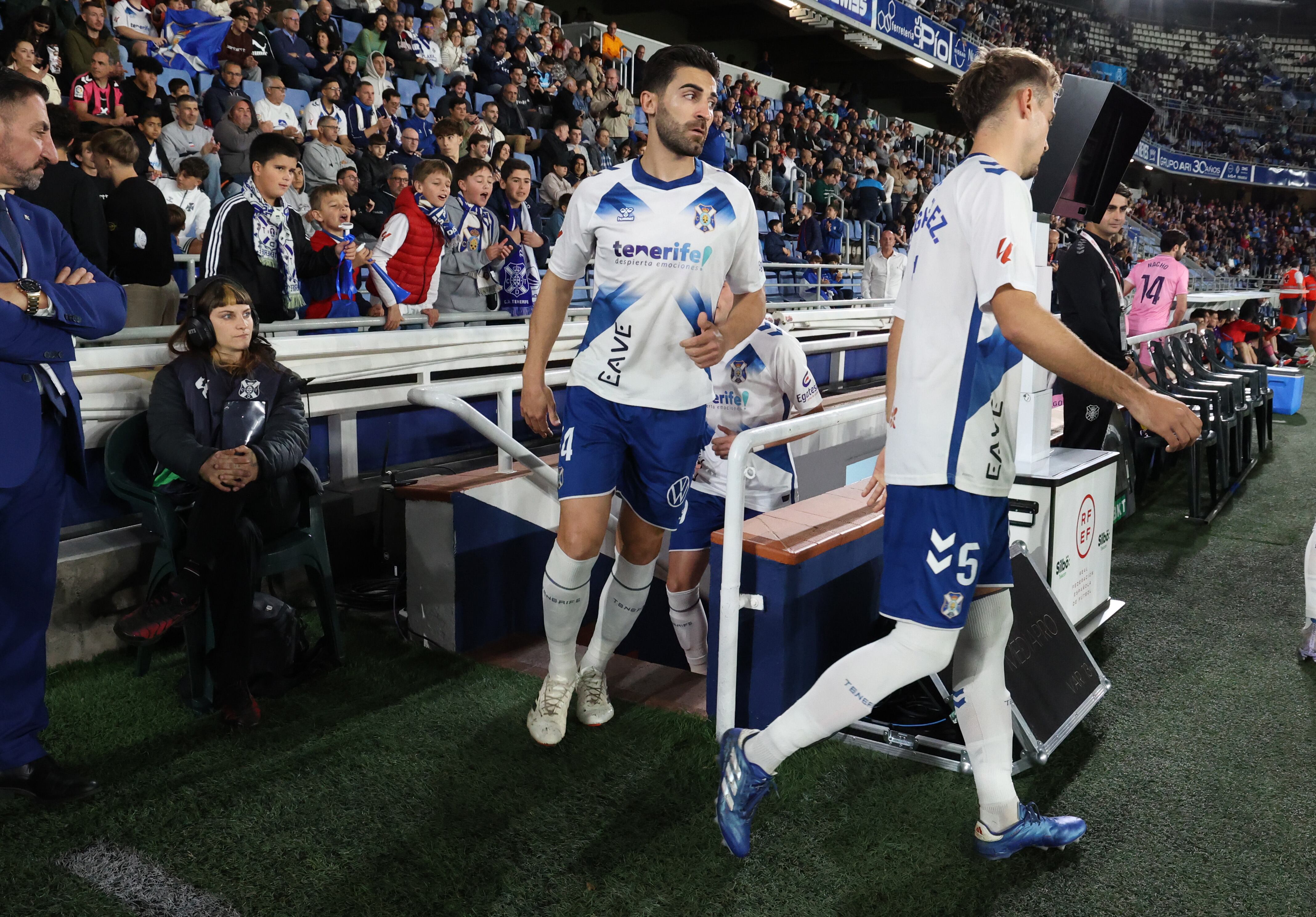 JOSE LEON