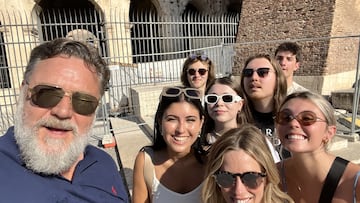 Russell Crowe regresa al Coliseo junto a su familia dos décadas después