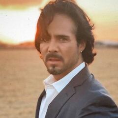 José Ron revela que está listo para convertirse en papá