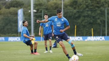 Villares en un entrenamiento del Deportivo.