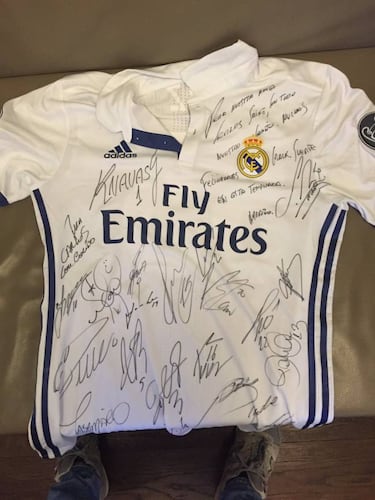 El regalo del Real Madrid a Carlos Sainz por su cumpleaños