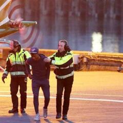 Evitan que Demarai Gray muera decapitado por un helicóptero