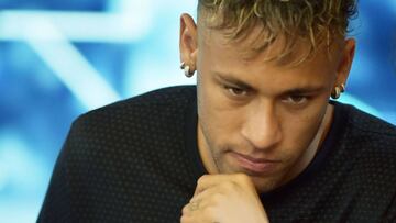 UEFA exige que el PSG ingrese 110M€ para fichar a Neymar