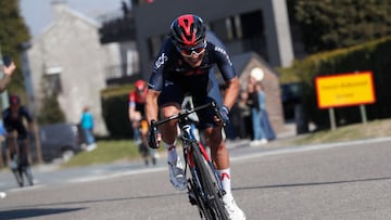 Carapaz ataca en la quinta etapa de la Vuelta a Suiza.