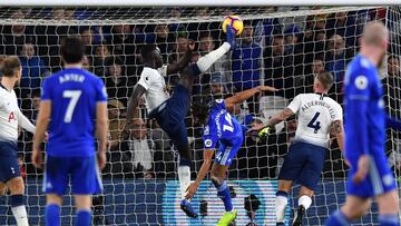 Davinson S&aacute;nchez ante el Cardiff