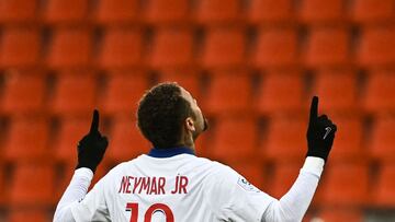 Paris Saint-Germain's Brazilian forward Neymar celebrates after scoring a goal during the French L1 football match between FC Lorient and Paris Saint-Germain at the Stade Yves-Allainmat stadium, in Lorient, western France, on January 31, 2021. (Photo