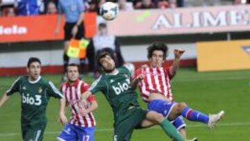 Instante del partido en El Molin&oacute;n.