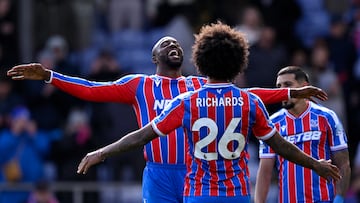 Newcastle took the lead just before half-time but a stoppage-time penalty from Jean-Philippe Mateta ensured the points stayed at home.