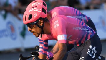 Daniel Felipe Martínez durante una etapa del Tour de Francia.