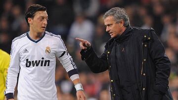 Jose Mourinho ty Mesut Ozil