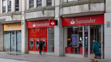 ¿Cuándo se cobra el paro y subsidios en noviembre? Fechas de pago de CaixaBank, Santander, BBVA…