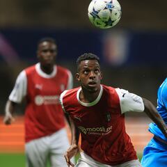Cristian Borja, titular con Braga en derrota ante Napoli