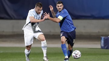 Patrick Cutrone, con Italia. 