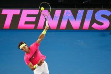 Los tenistas españoles se enfrentaron en el Melbourne Park en un evento benéfico que destinará lo recaudado a programas de las fundaciones del tenista y de la Australian Tennis.