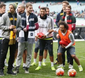 Marcelo se divierte con Cristiano Ronaldo.