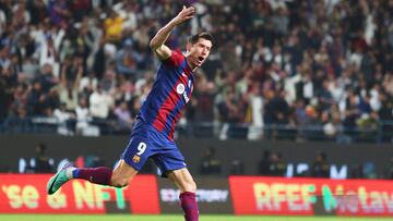 Lewandowski, después de marcar su gol al Madrid en la final el año pasado.