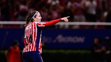 Alicia Cervantes celebrates her goal 4-0 of Guadalajara during the 17th round match between Guadalajara and Necaxa as part of the Liga BBVA MX Femenil, Torneo Apertura 2025 at Akron Stadium, on October 31, 2025 in Guadalajara, Jalisco, Mexico.