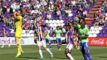 La dinamita pucelana no pudo con el muro berciano