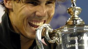 TRES GRAND SLAMS Y EL Nº1. El gran año de Nadal, ganador de Roland Garros, Wimbledon y US Open, le hace ser favorito al Laureus 2011 al mejor deportista internacional masculino.