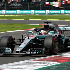 Hamilton matches Fangio's five as Verstappen wins Mexican Grand Prix